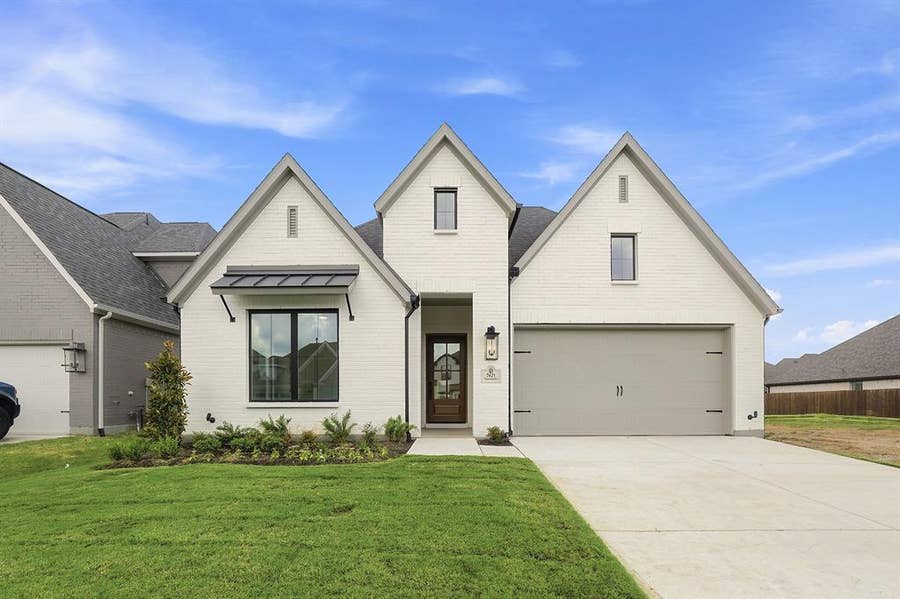 Property photo for 7621 Winterbloom Way, Fort Worth, TX