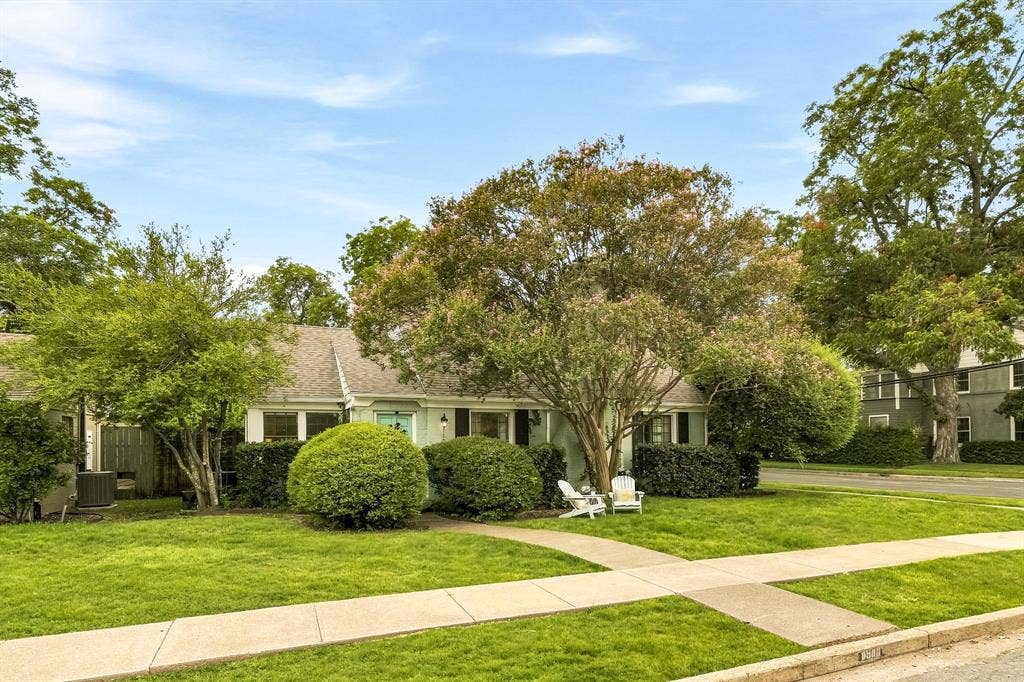 6000 Revere Place, Dallas, TX 75206 6000 Revere Place, Dallas, TX 75206
