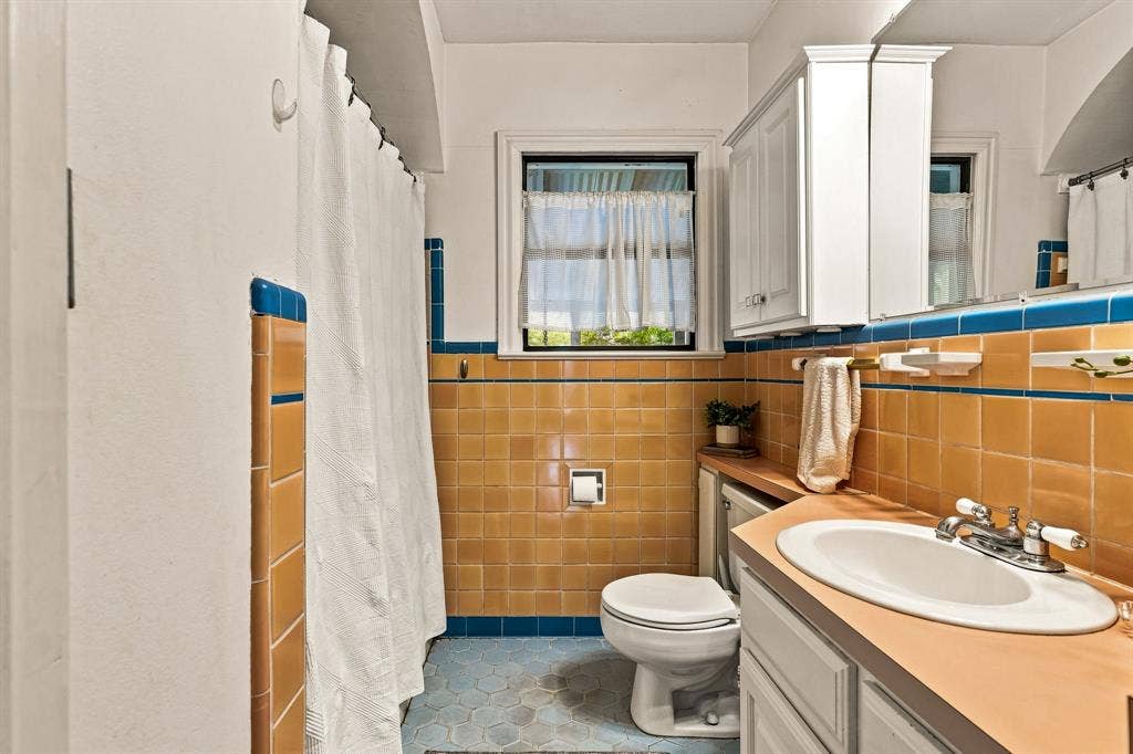 6000 Revere Place, Dallas, TX 75206 6000 Revere Place, Dallas, TX 75206