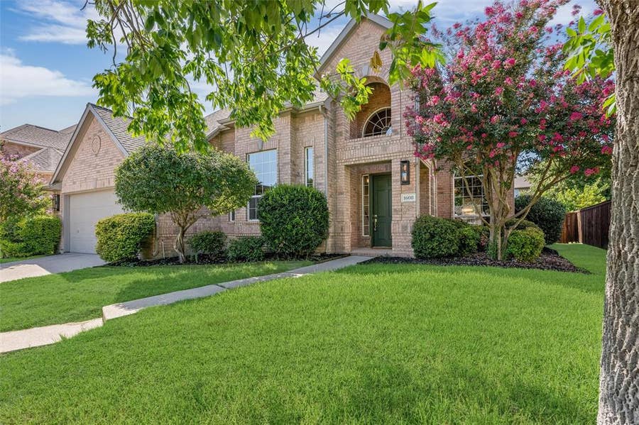 Property photo for 1608 Crown Point Road, McKinney, TX