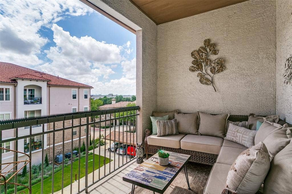 610 Via Ravello, #406, Irving, TX 75039 610 Via Ravello, #406, Irving, TX 75039