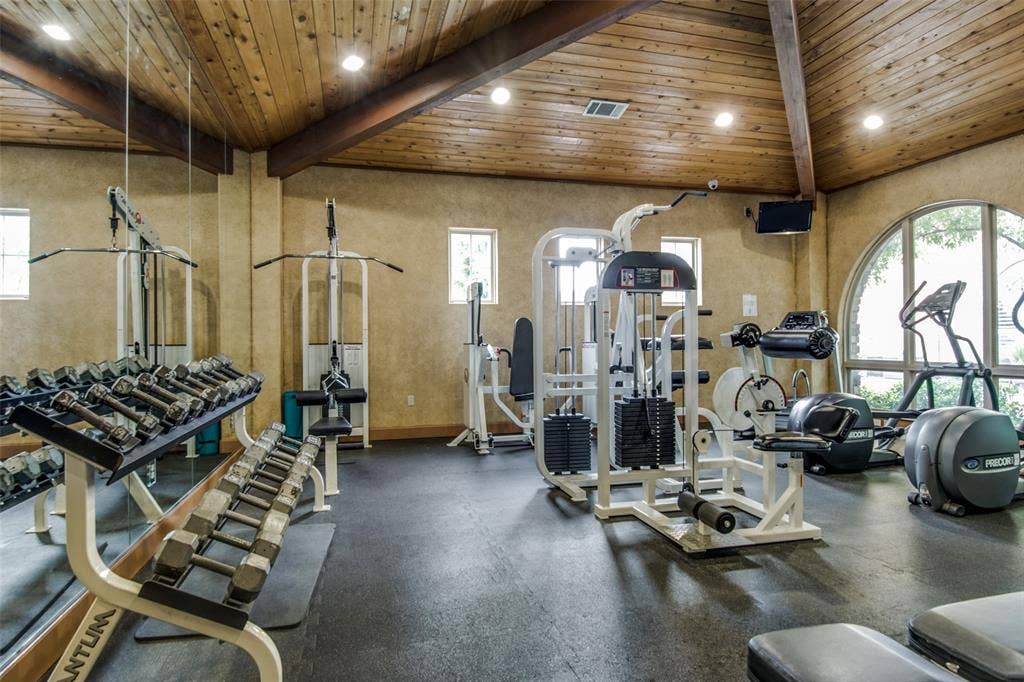 610 Via Ravello, #406, Irving, TX 75039 Community Gym