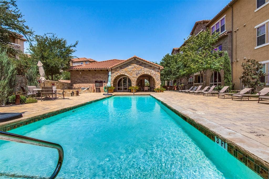 610 Via Ravello, #406, Irving, TX 75039 Community Pool