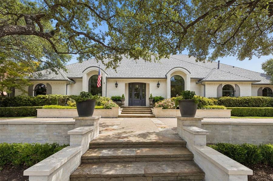 Property photo for 17020 Club Hill Drive, Dallas, TX
