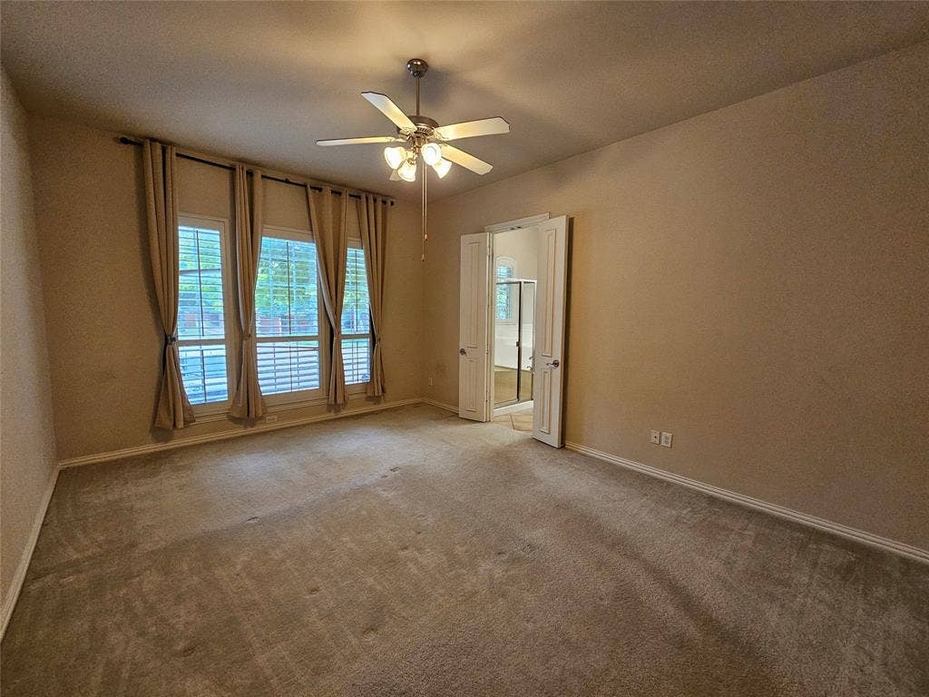 1009 Ricci Court, Irving, TX 75062 1009 Ricci Court, Irving, TX 75062
