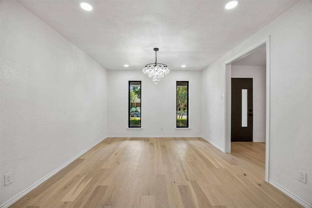 10015 Milltrail Drive, Dallas, TX 75238 Digitally Staged