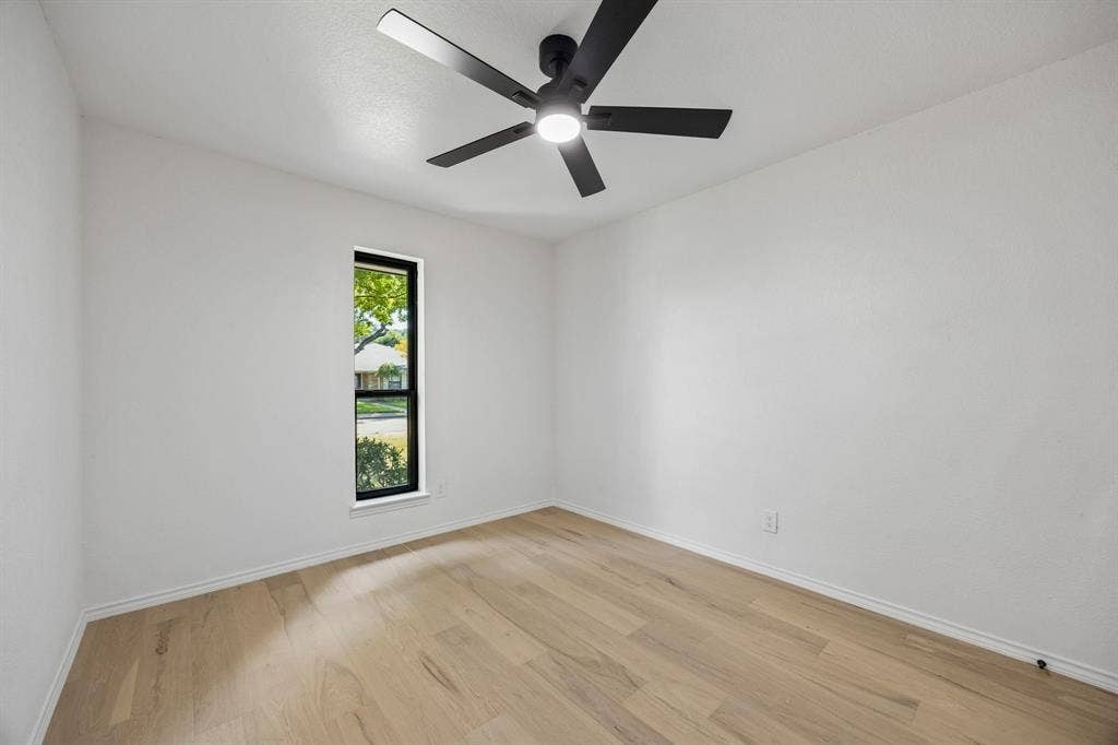 10015 Milltrail Drive, Dallas, TX 75238 10015 Milltrail Drive, Dallas, TX 75238