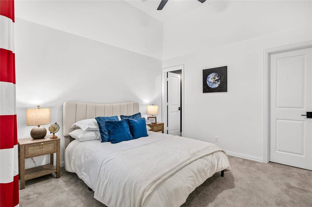 1581 Turnberry Drive, Prosper, TX 75078 Spacious secondary bedroom located upstairs