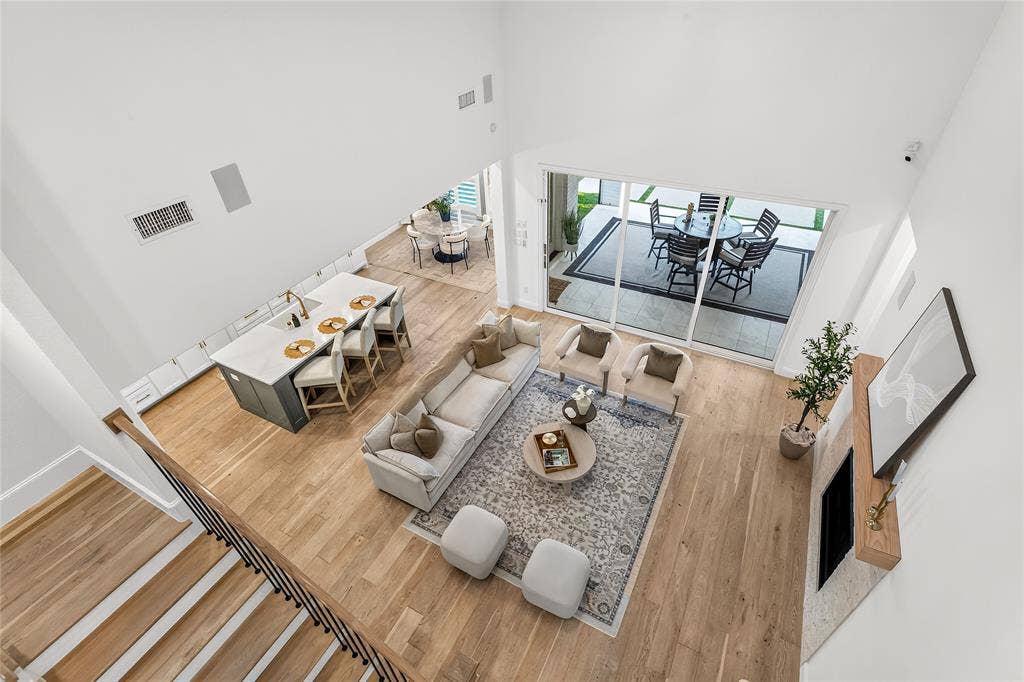 1581 Turnberry Drive, Prosper, TX 75078 Dramatic two-story ceilings and an open loft overlook add architectural drama.