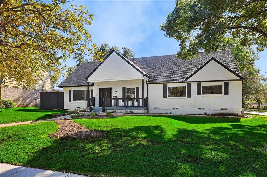 Property photo for 3608 Courtdale, Farmers Branch, TX