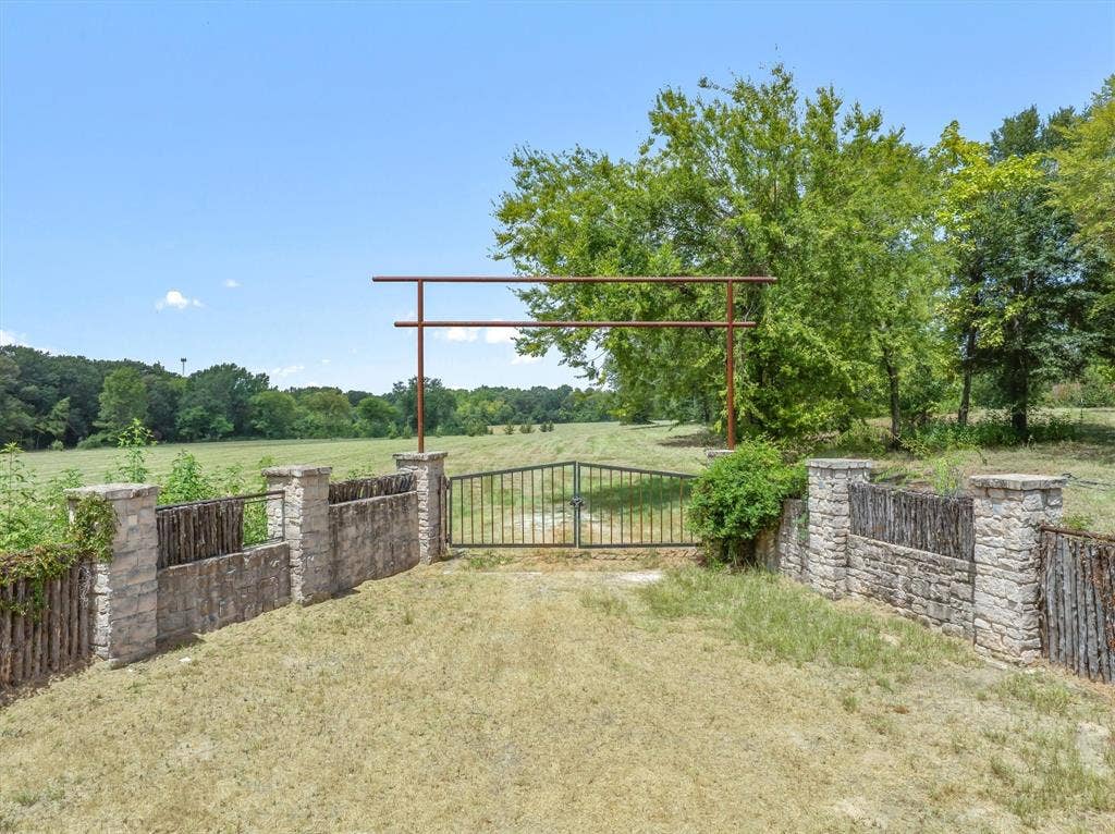 TBD Wood Street, Athens, TX 75751 TBD Wood Street, Athens, TX 75751