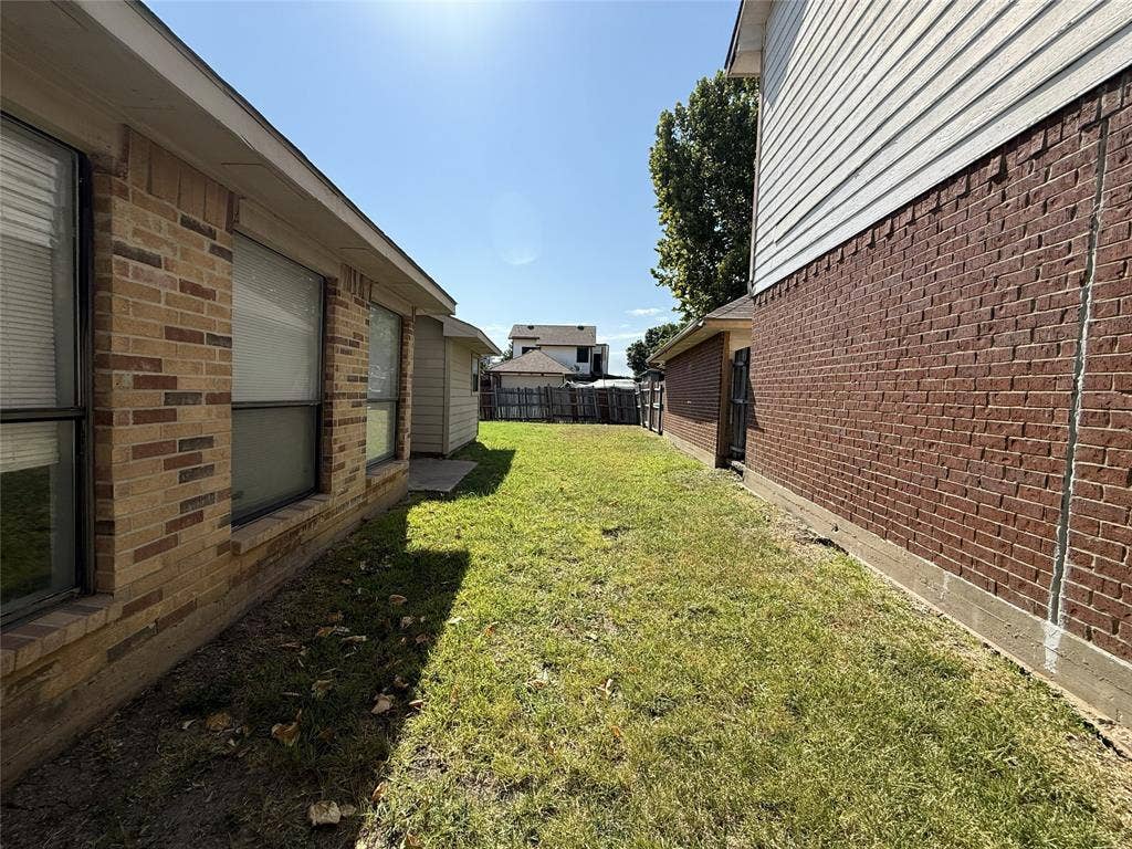 404 Seminary Ridge, Mesquite, TX 75149 404 Seminary Ridge, Mesquite, TX 75149