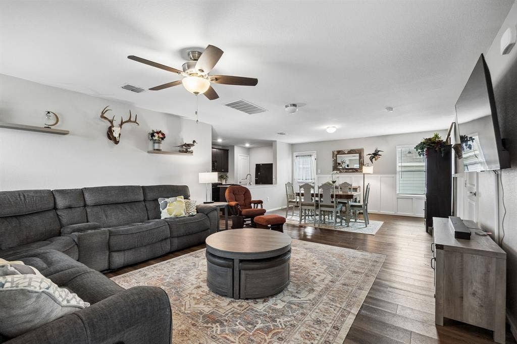5545 Berea Street, Forney, TX 75126 5545 Berea Street, Forney, TX 75126
