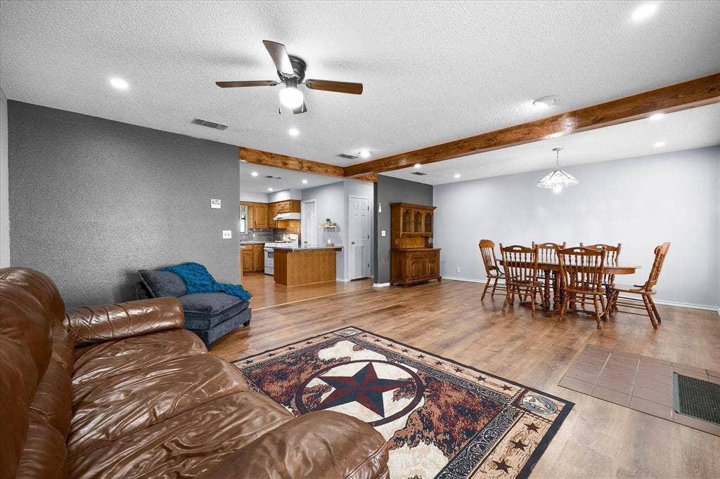 6006 County Road 4604, Commerce, TX 75428