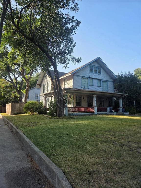 Property photo for 5003 Victor Street, Dallas, TX