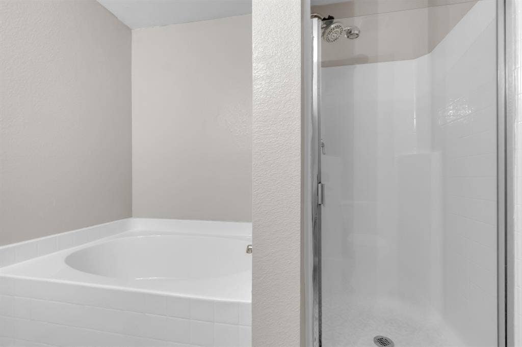 921 Ann Drive, Wylie, TX 75098 921 Ann Drive, Wylie, TX 75098