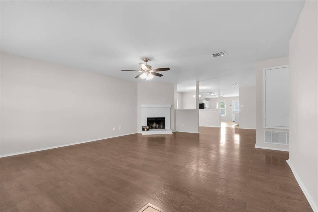 921 Ann Drive, Wylie, TX 75098 921 Ann Drive, Wylie, TX 75098