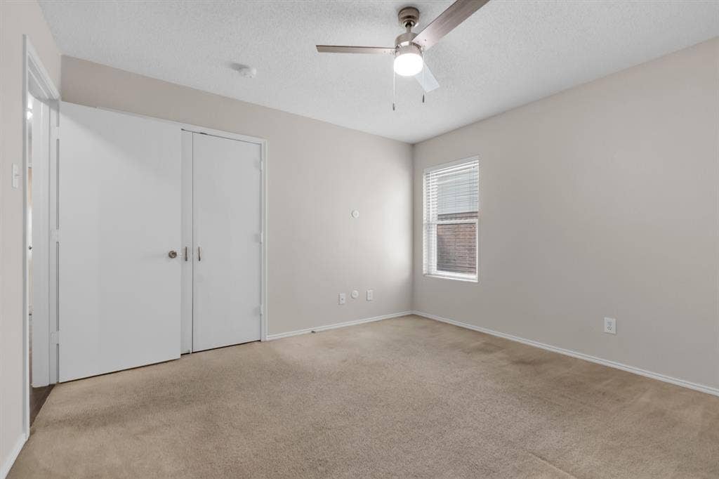 921 Ann Drive, Wylie, TX 75098 921 Ann Drive, Wylie, TX 75098