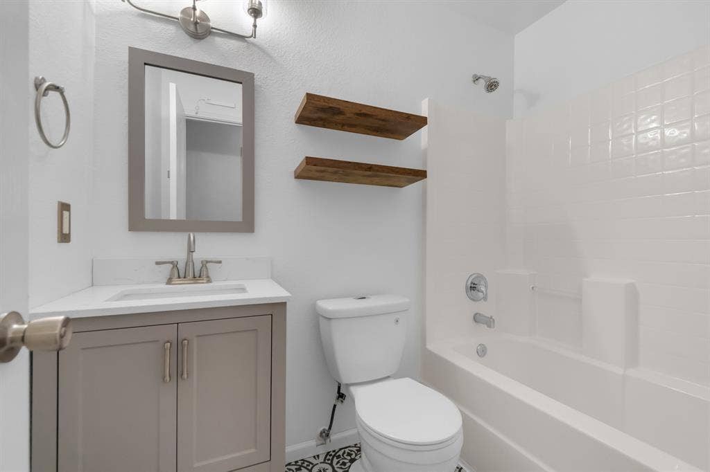 921 Ann Drive, Wylie, TX 75098 921 Ann Drive, Wylie, TX 75098