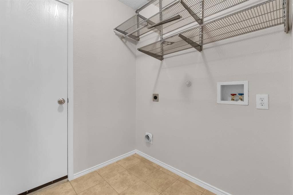 921 Ann Drive, Wylie, TX 75098 921 Ann Drive, Wylie, TX 75098