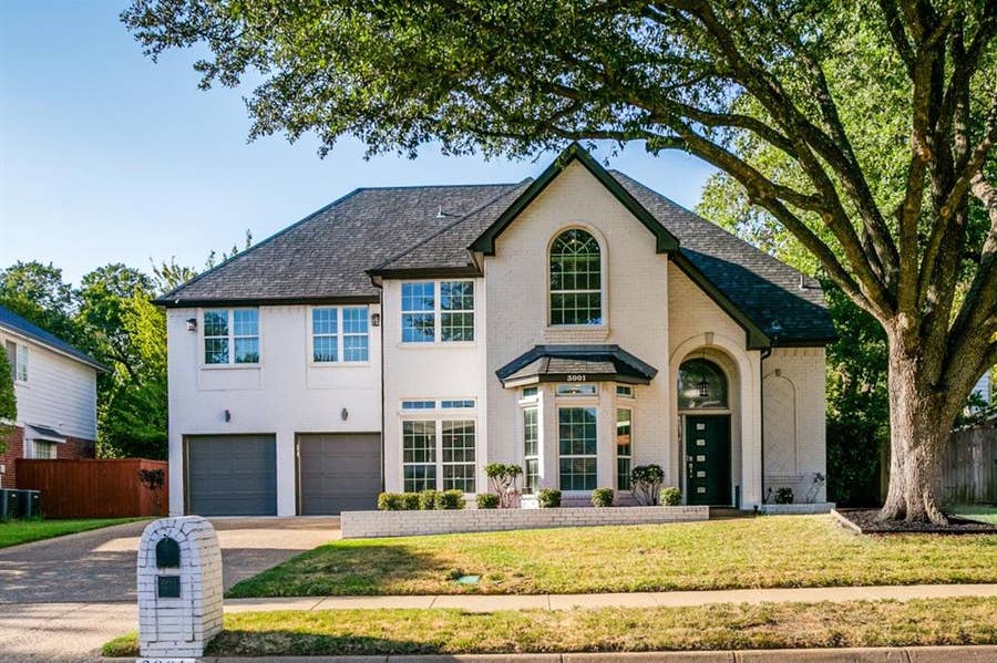 Property photo for 3001 Redstone Drive, Arlington, TX