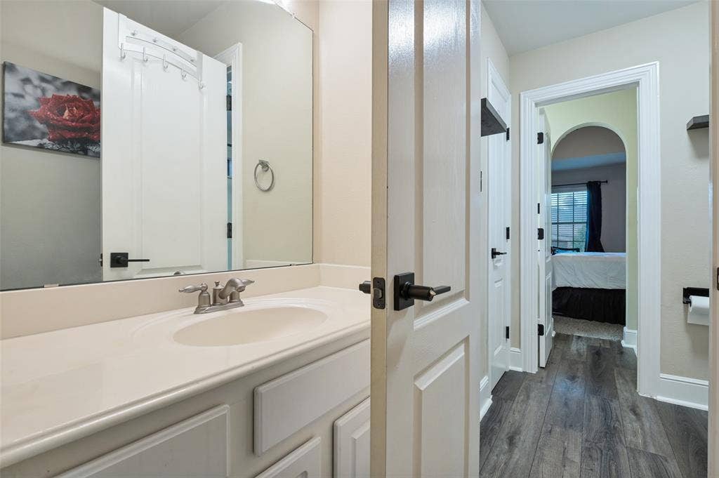 1633 Turtle Point Drive, DeSoto, TX 75115