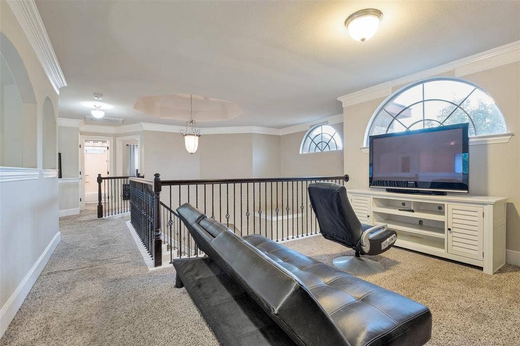 1633 Turtle Point Drive, DeSoto, TX 75115