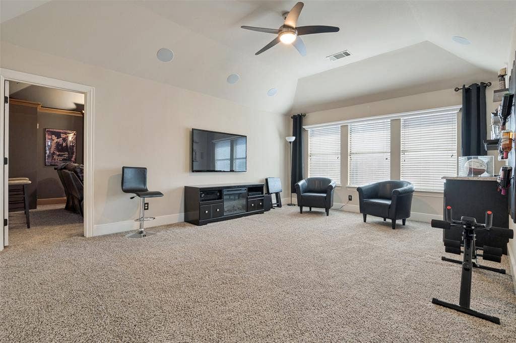 1633 Turtle Point Drive, DeSoto, TX 75115
