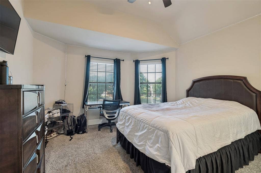 1633 Turtle Point Drive, DeSoto, TX 75115