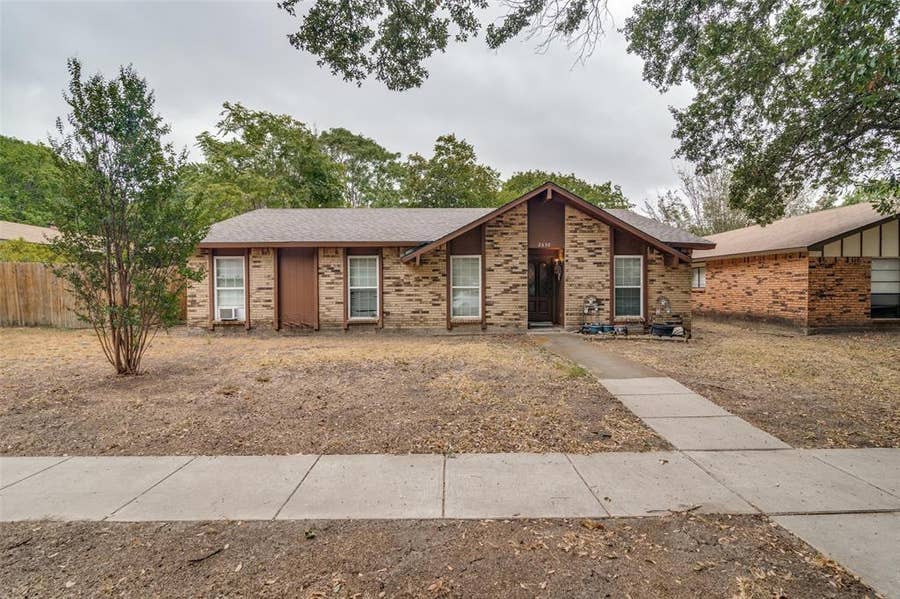 Property photo for 2630 Dove Meadow Drive, Garland, TX