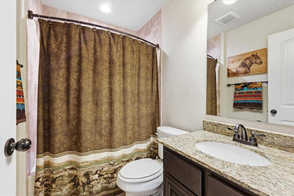 13043 Gold Hill Road, Argyle, TX 76226 13043 Gold Hill Road, Argyle, TX 76226