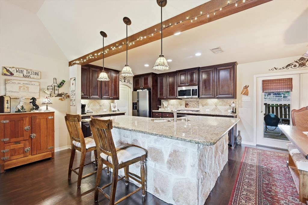 13043 Gold Hill Road, Argyle, TX 76226 13043 Gold Hill Road, Argyle, TX 76226