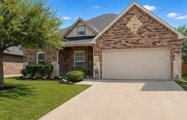 Property photo for 565 Griffith Drive, Saginaw, TX