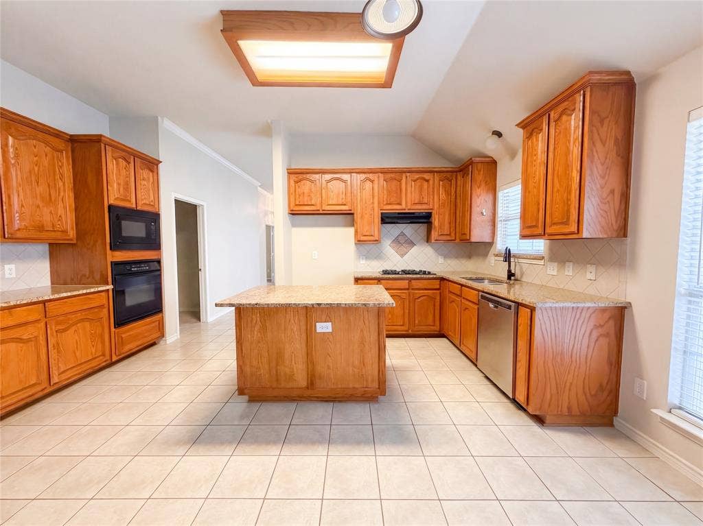 8404 Blacktail Trail, McKinney, TX 75070 8404 Blacktail Trail, McKinney, TX 75070