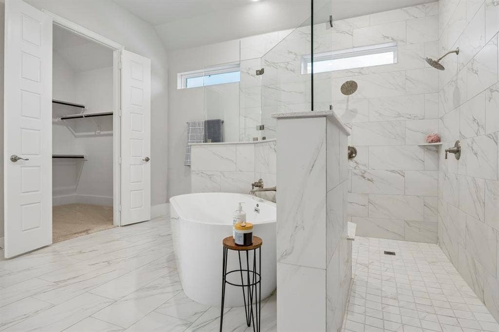 4037 Lagos Drive, Midlothian, TX 76065