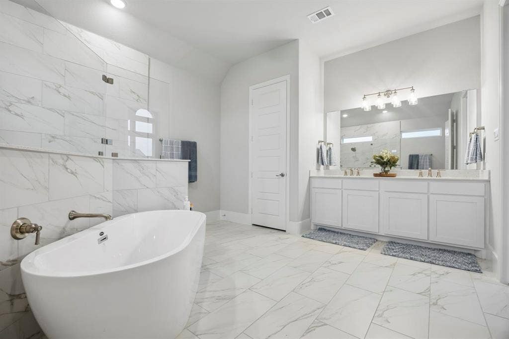 4037 Lagos Drive, Midlothian, TX 76065