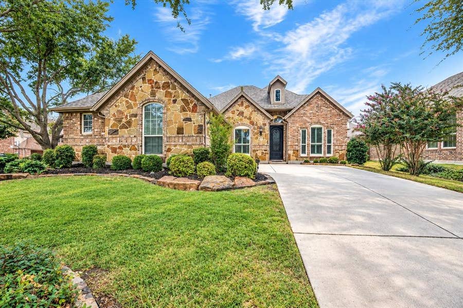 Property photo for 9518 Avalon Drive, Frisco, TX