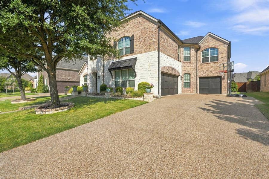 Property photo for 2803 Waverley Drive, Trophy Club, TX