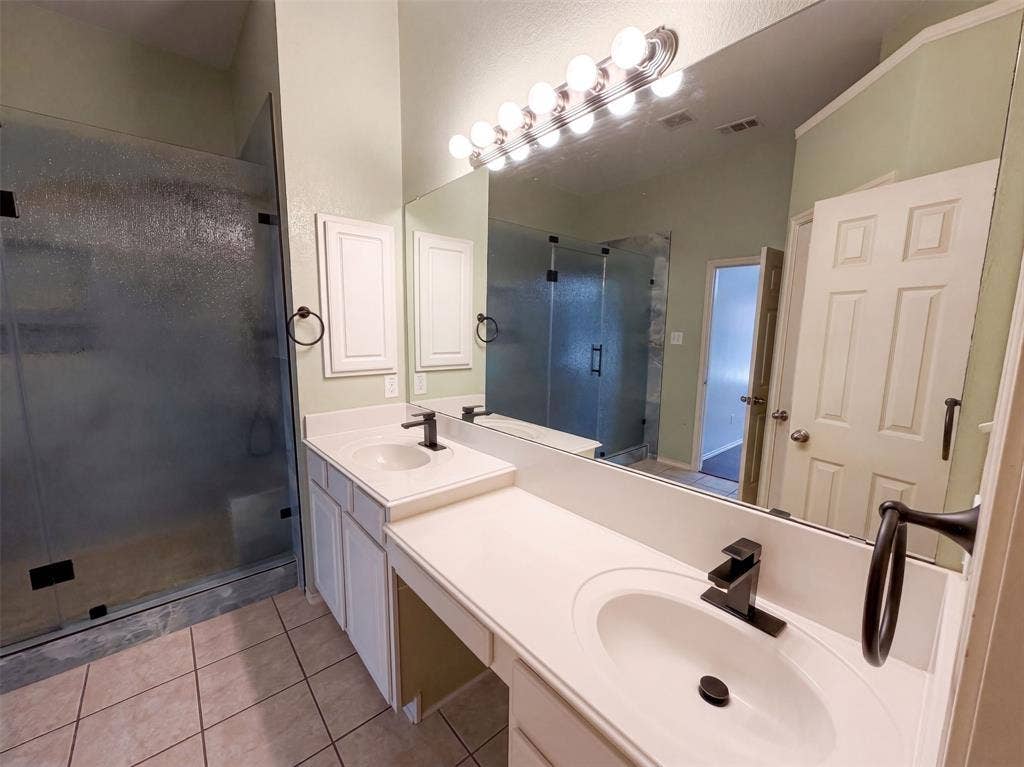 1213 Whitecreek Drive, Glenn Heights, TX 75154 1213 Whitecreek Drive, Glenn Heights, TX 75154
