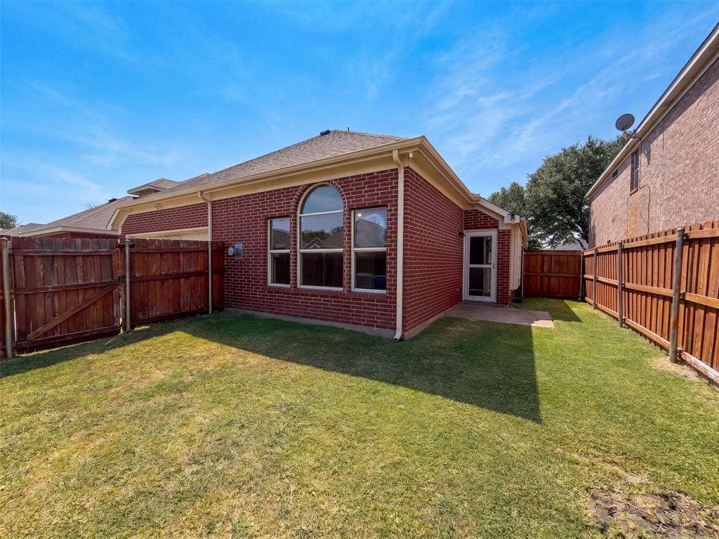 1213 Whitecreek Drive, Glenn Heights, TX 75154 1213 Whitecreek Drive, Glenn Heights, TX 75154