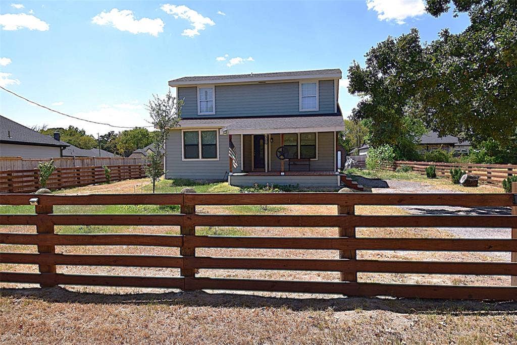 309 Kapuna Drive, Tool, TX 75143 309 Kapuna Drive, Tool, TX 75143