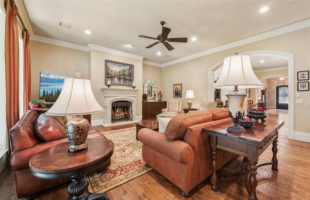 6350 Memorial Drive, Frisco, TX 75034