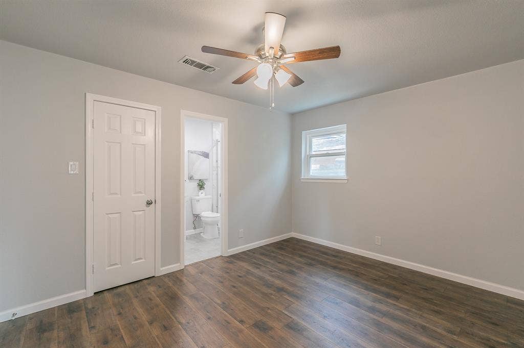 1917 Toplea Drive, Euless, TX 76040 1917 Toplea Drive, Euless, TX 76040