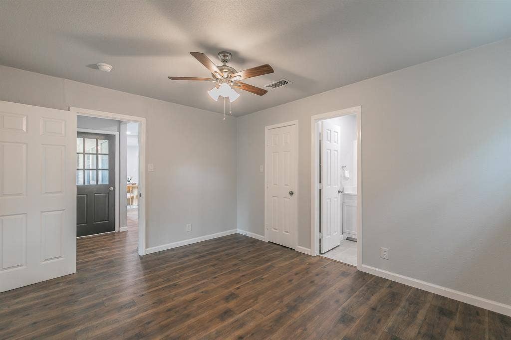1917 Toplea Drive, Euless, TX 76040 1917 Toplea Drive, Euless, TX 76040