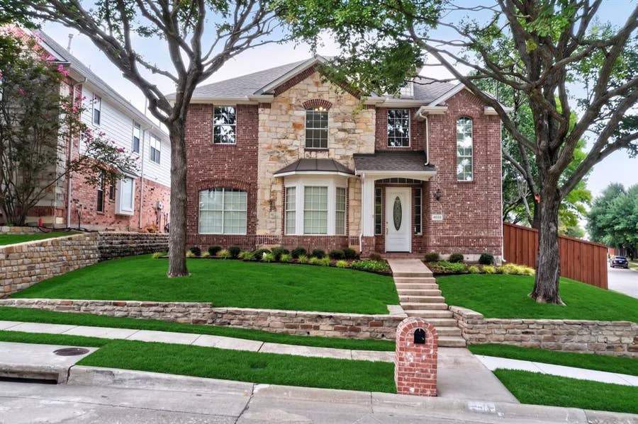 Property photo for 4433 Courtney Lane, Richardson, TX