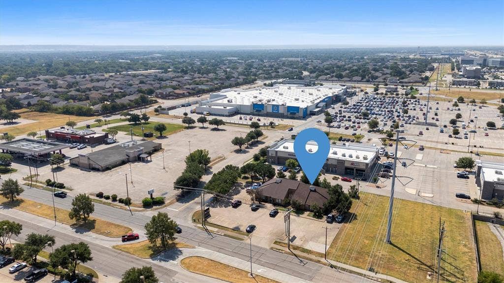 1055 W Pioneer Parkway, Grand Prairie, TX 75051 Additional content
