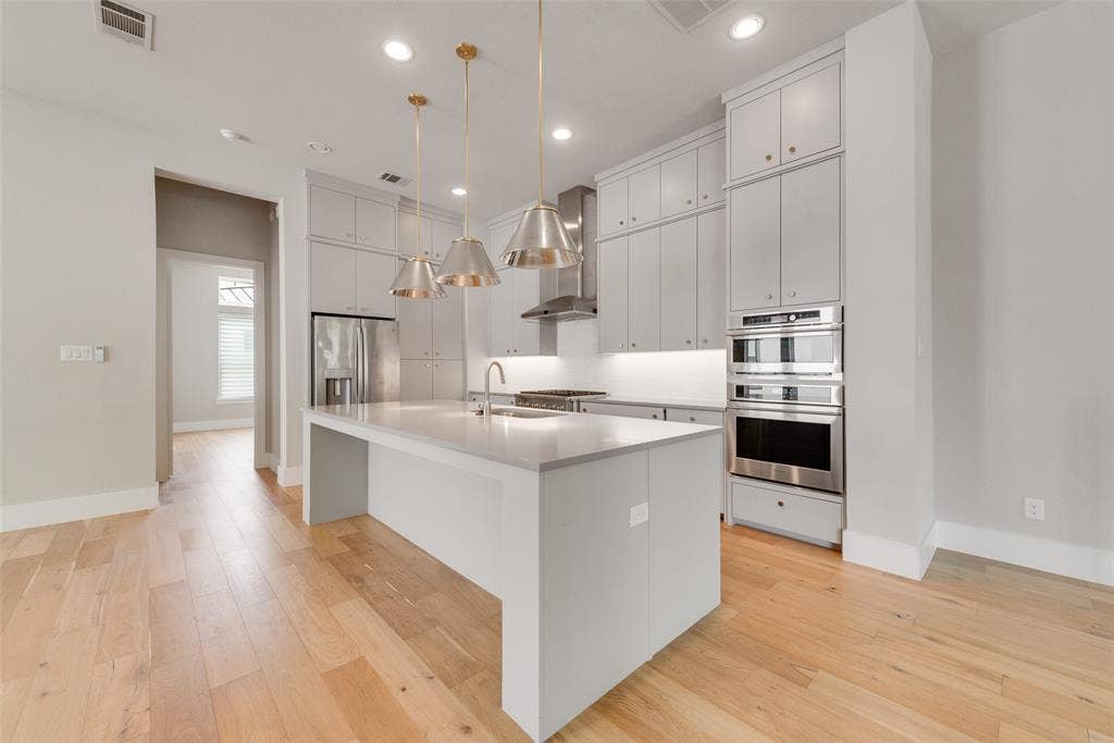 6120 Preserve Drive, Plano, TX 75024 6120 Preserve Drive, Plano, TX 75024