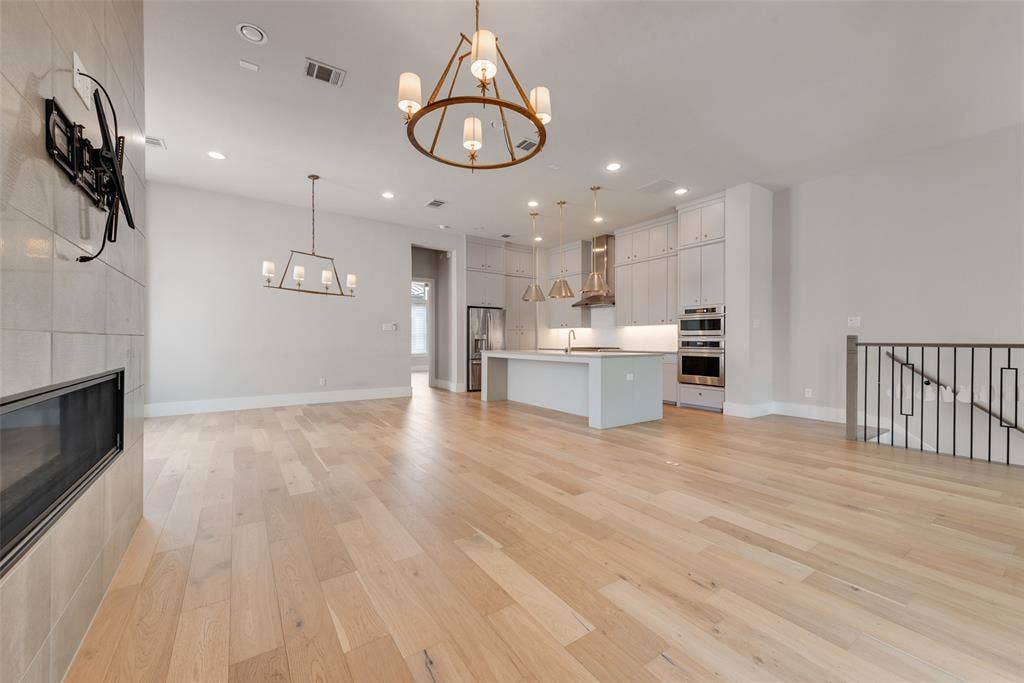 6120 Preserve Drive, Plano, TX 75024 6120 Preserve Drive, Plano, TX 75024