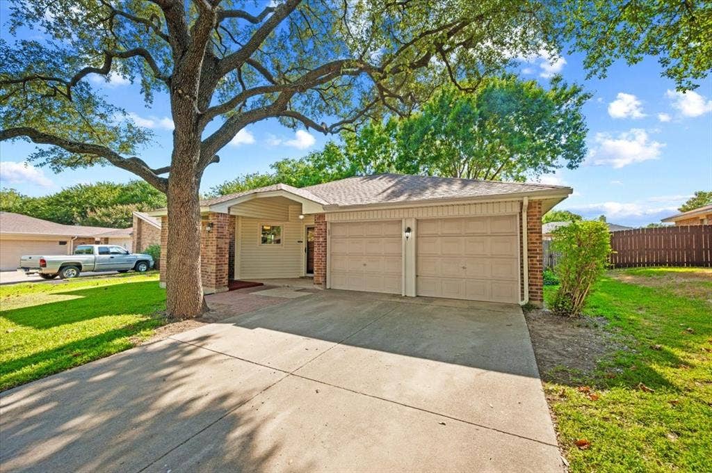 424 Grand Meadow Drive, Fort Worth, TX 76108 424 Grand Meadow Drive, Fort Worth, TX 76108