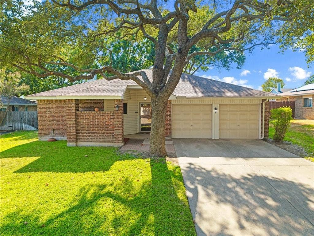 424 Grand Meadow Drive, Fort Worth, TX 76108 424 Grand Meadow Drive, Fort Worth, TX 76108